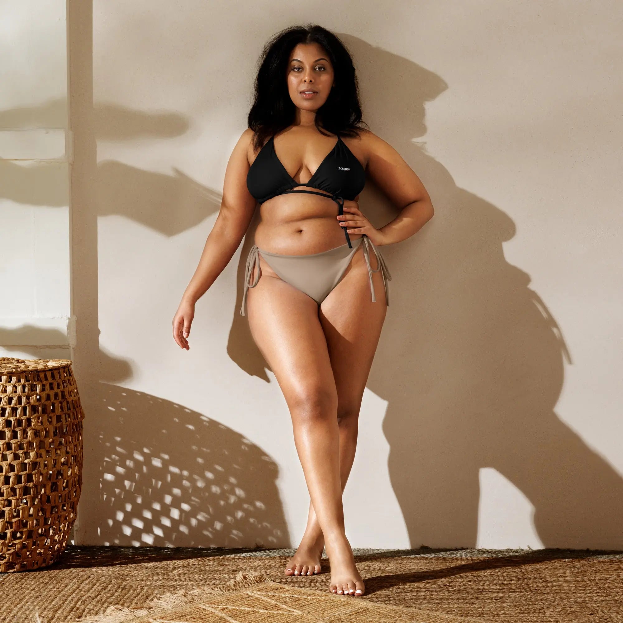 Haut de bikini rembourré recyclé–Éthique, stylé, prêt pour l'été zcdrop