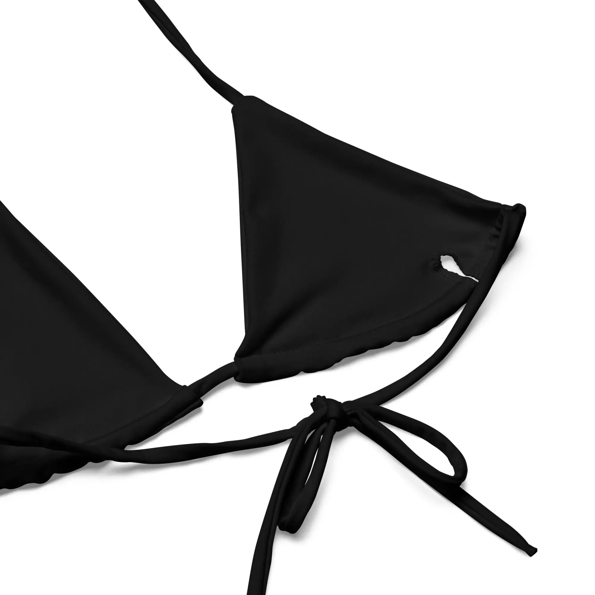 Haut de bikini rembourré recyclé–Éthique, stylé, prêt pour l'été zcdrop